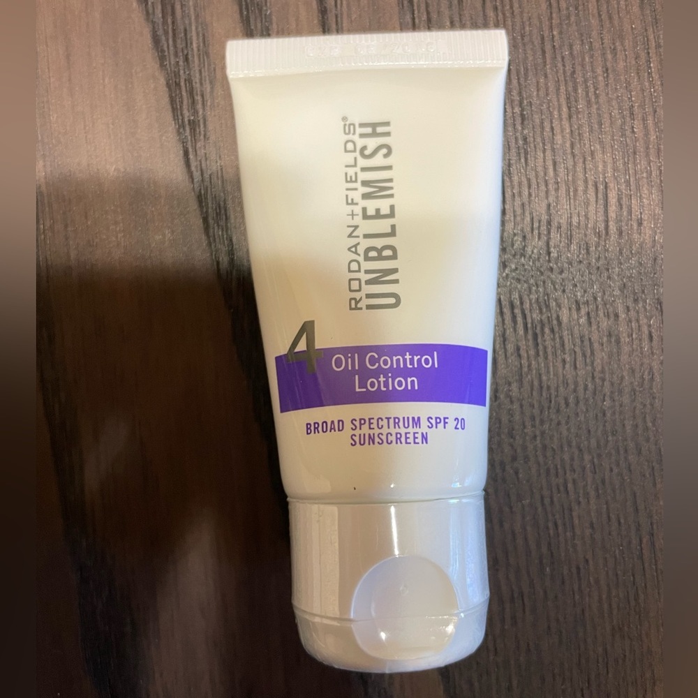Rodan + Fields Oil Control Lotion NWT